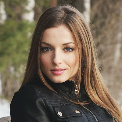 Полина
